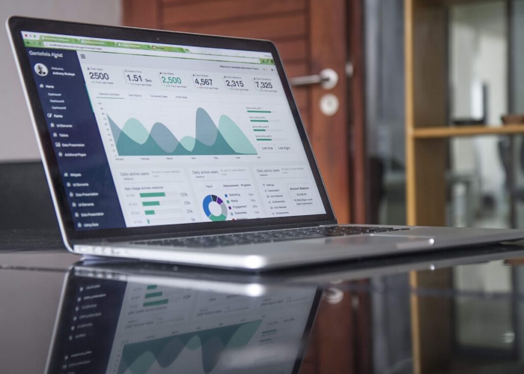 How to Read a CoreLogic Suburb Report (And What Investors Miss)